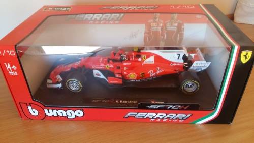 Ferrari 1:18 SF70-H Kimi Raikkonen 2017 F1 Burago Race & Play
