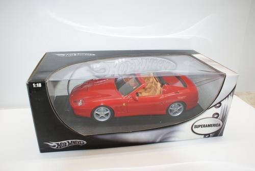 Hot Wheels Ferrari Superamerica 1:18 Model: P4396