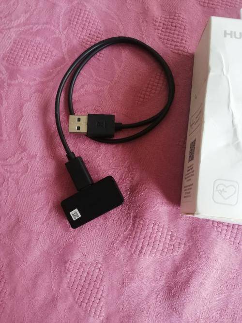 HUAWEI COLOUR BAND A2 SMART WATCH, WITH CHARGER, WITH BOX, EXCELLENT WORKING CONDITION