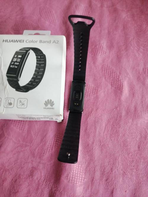 HUAWEI COLOUR BAND A2 SMART WATCH, WITH CHARGER, WITH BOX, EXCELLENT WORKING CONDITION