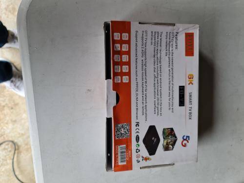 FOYU TV BOX - WITH REMOTE - 32GB - WITH BOX