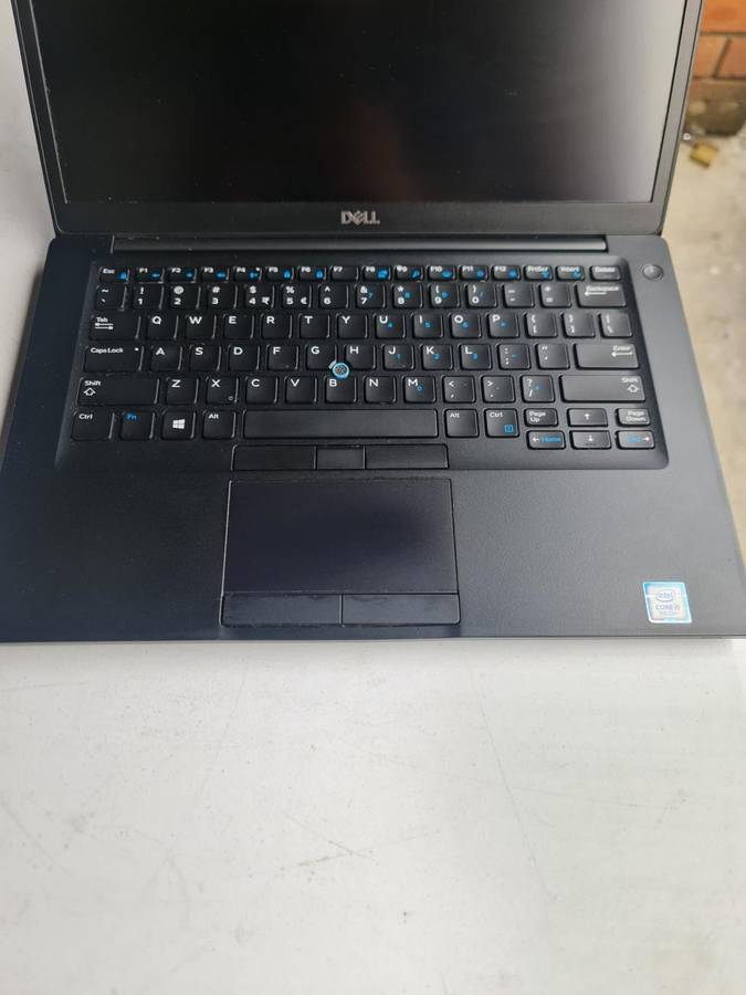 DELL LATITUDE 7490 - CORE i5 7TH GEN - 8GB - 256GB NVME SSD - 14 INCH SCREEN - PLEASE READ