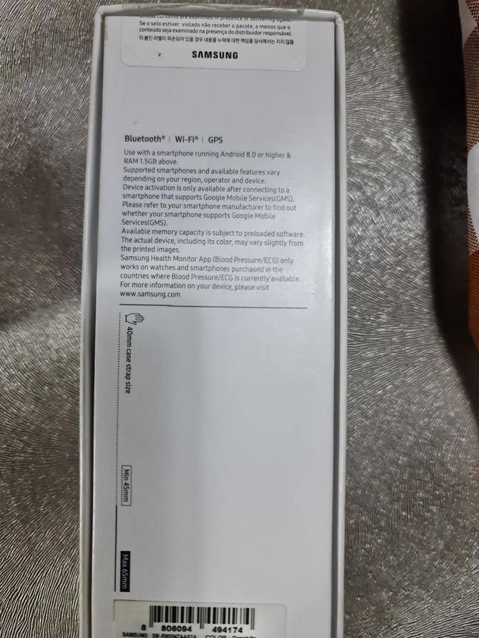 SAMSUNG WATCH 5, 40MM,BLUETOOTH,WIFI, GPS, ORIGNAL CHARGER,WITH BOX,EXCELLENT CONDITION
