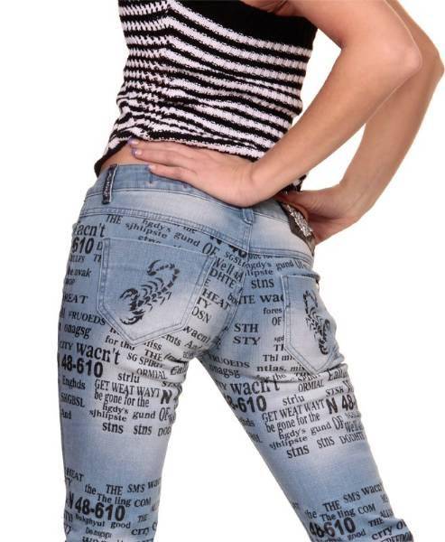 Designer Low Cut Jeans SA Size  8 / 32  *FREE SHIPPING*