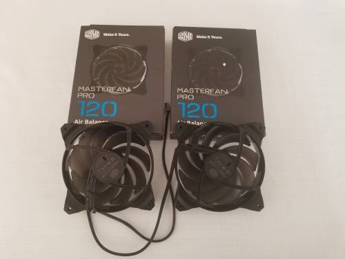Cooler Master MasterFan Pro 120 Air Balance- 120mm Hybrid Black Case Fan, Computer Cases CPU Coolers