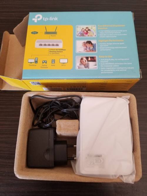 TP-Link 5-Port 10/100Mbps Desktop Switch