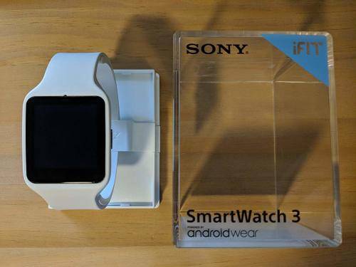 Sony Bundle: Sony Xperia Z5 Compact + Sony Smartwatch 3