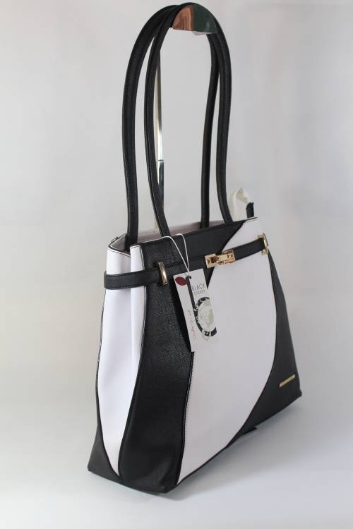 BLACKCHERRY- Gorgeous designer bag- Wear the QUALITY brand everyone recognises!