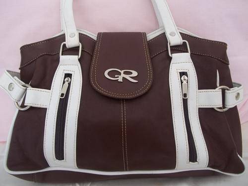 FINEST DESIGNER LADIES GENUINE LEATHER HAND BAG IN A BROWN & CREAM. SIMPLY GORGEOUS!!