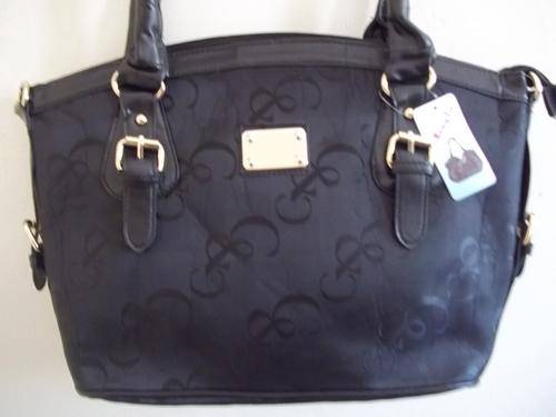 LOVELY designer style Ladies handbag in a BLACK. GREAT QUALITY. GREAT BUY!!