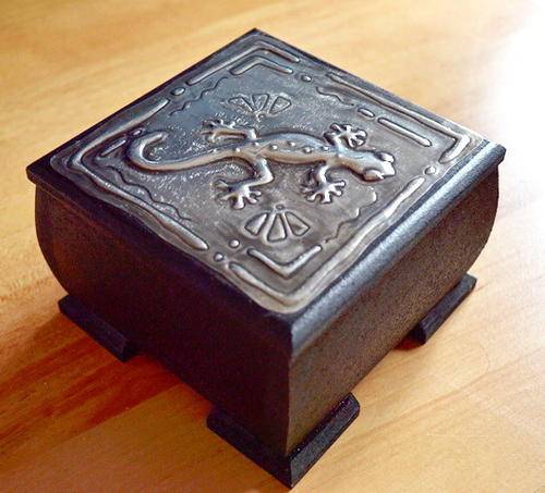 Pewter Lizzard Wooden Box