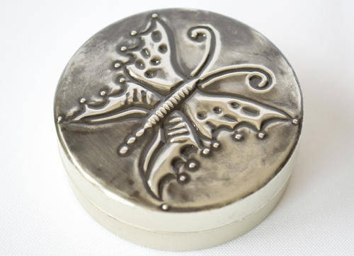 Pill Tin with Pewter Art Butterfly
