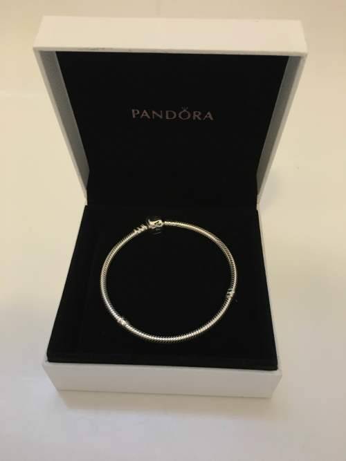 PANDORA BRACELET - GENUINE_BRAND NEW