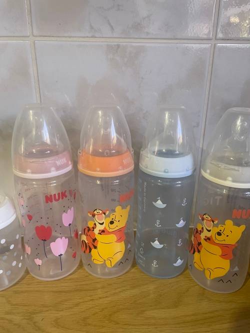 Nuk bottle bundle - 4 small 4large 4 formula keepers + thermometer pacifier