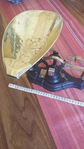 Antique SAR scale with brass pan