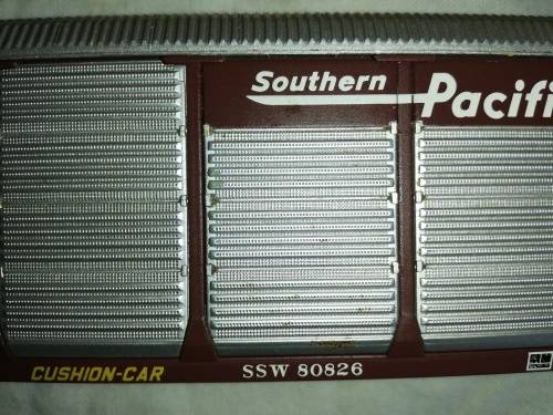 Car and Truck carriers for spares or repairs (HO)