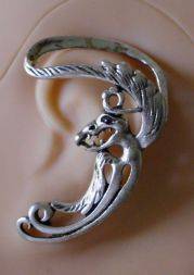 STUNNING  DRAGON  EAR CUFF