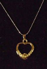 DAINTY NECKLACE WITH BLING HEART