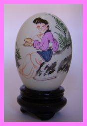 BEAUTIFUL ORIENTAL HAND PAINTED EGG ON STAND