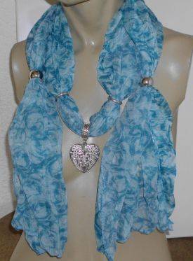 STUNNING BLUE PATTERNED SCARF WITH HEART