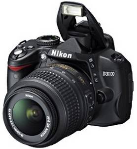 USED Nikon D3000 DSLR with 18-55mm f/3.5-5.6G AF-S DX VR Nikkor Lens