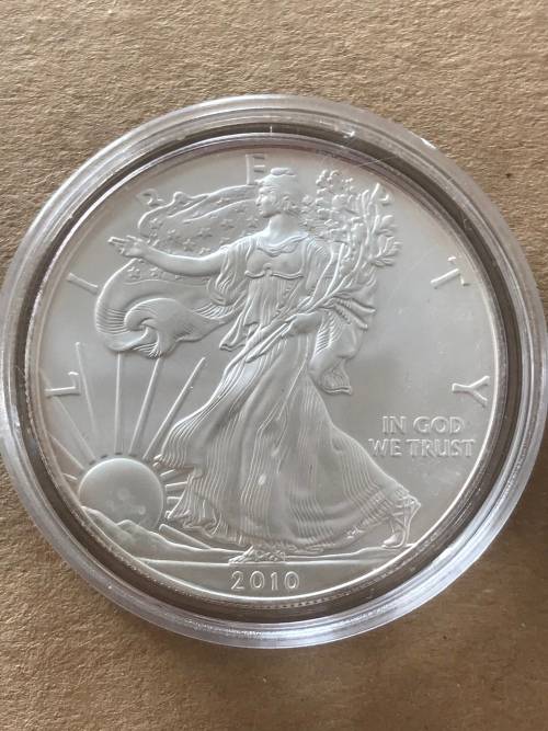 2010 $1 Silver Eagle 1 oz