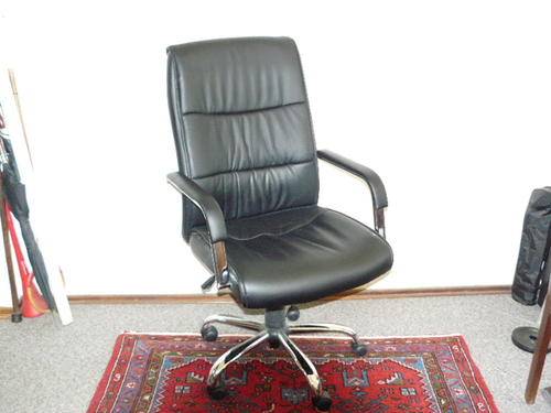 Executive High-Back Office Chair