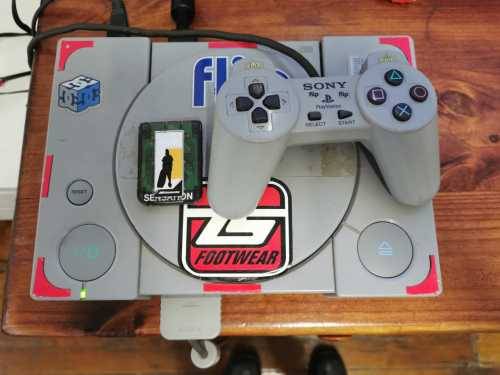 Play Station 1 ( Chipped ) working 100%