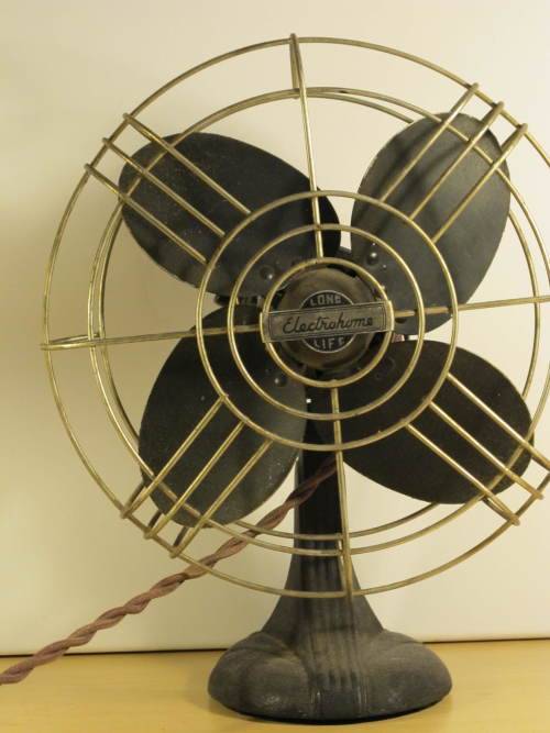 VINTAGE - ART DECO-  ELECTRIC FAN