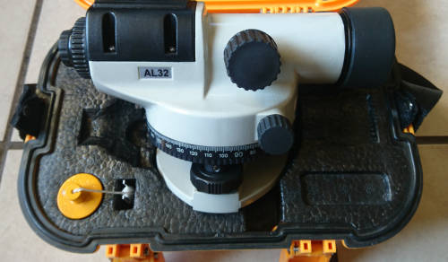 Ross Spirit Dumpy Level (AL32)