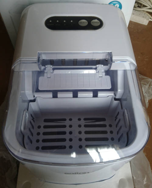 Salton Clear 12Kg Bullet Ice Maker  (Display - As New!)