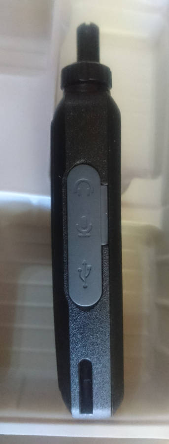 Baofeng BF-512Slim & Compact Professional Walkie Talkie (Display Units - Please Read - Usb Charging)