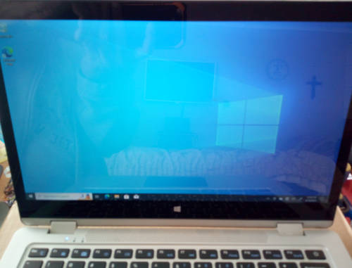 Mecer Guru Touchscreen Notebook (Please read - no battery - 100% working order)