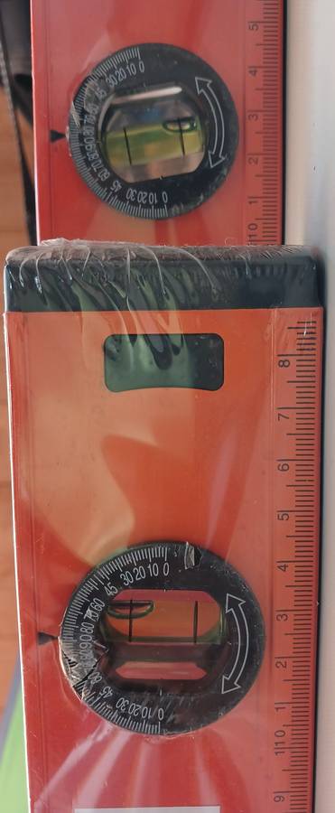 Jin Feng- 1.1m Construction 3 Way Magnetic Bubble Level