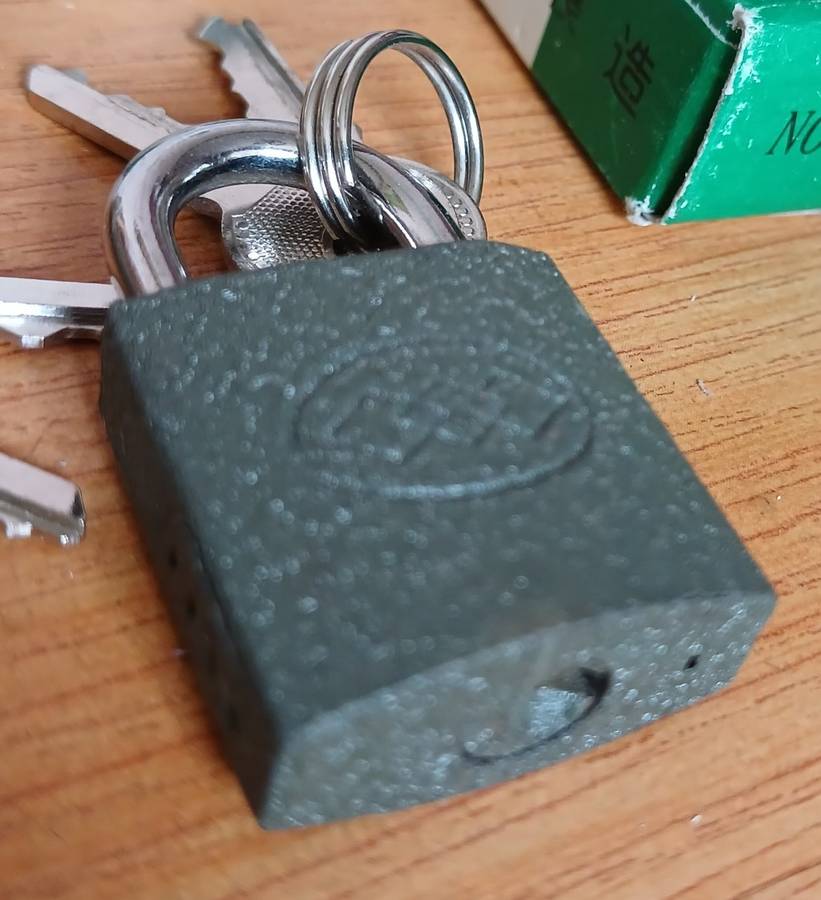 25mm Padlock (1 bid for 4 locks)