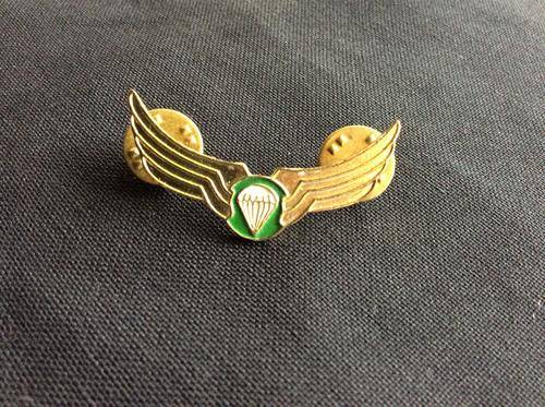 Bophuthatswana Advanced Para Wing - Mess Dress - 2 pins in tact