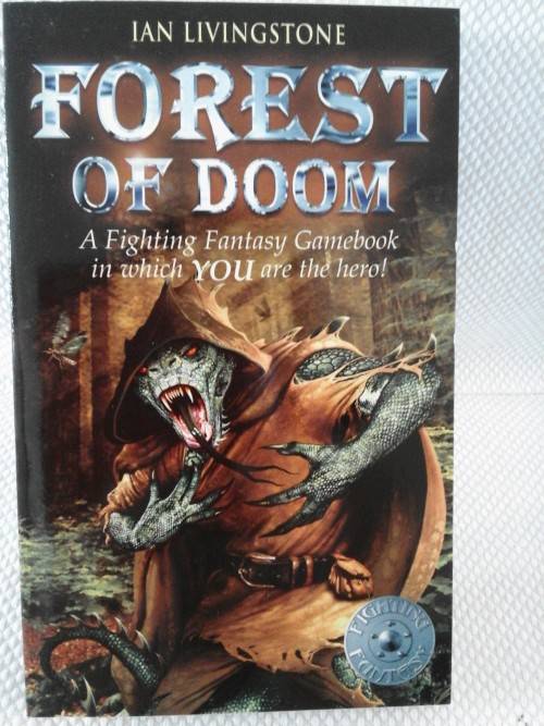 A FIGHTING FANTASY GAMEBOOK - FOREST OF DOOM