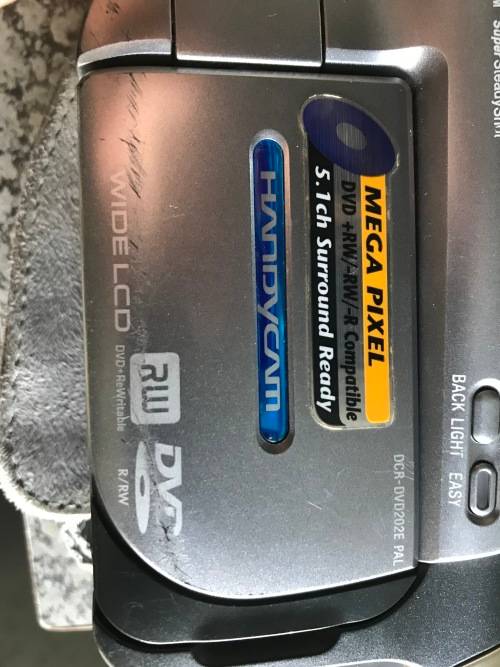 Sony handycam DCR-DVD202E