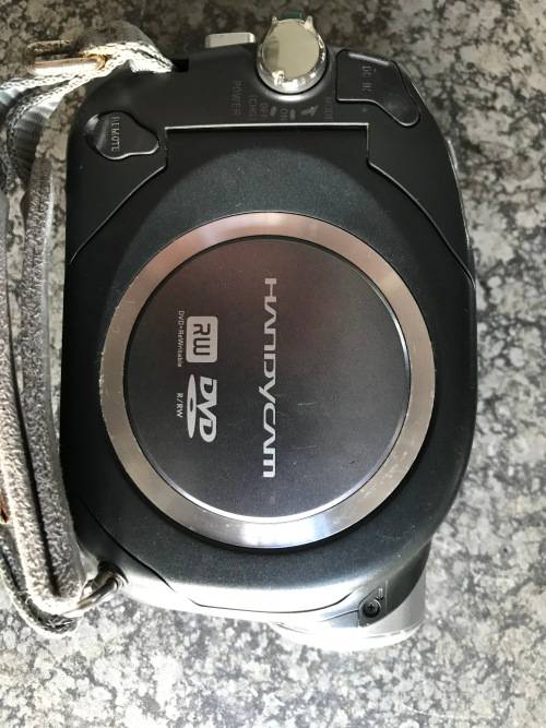 Sony handycam DCR-DVD202E