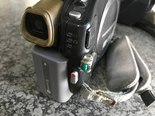 Sony handycam DCR-DVD202E