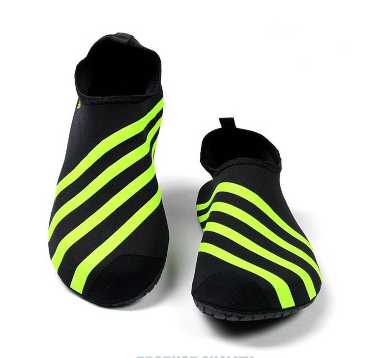 *New in SA* Skin Shoes (Size 9.5-10.5)
