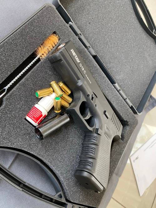Retay Glock 19 Blank Gun / Pepper Pistol for self defence