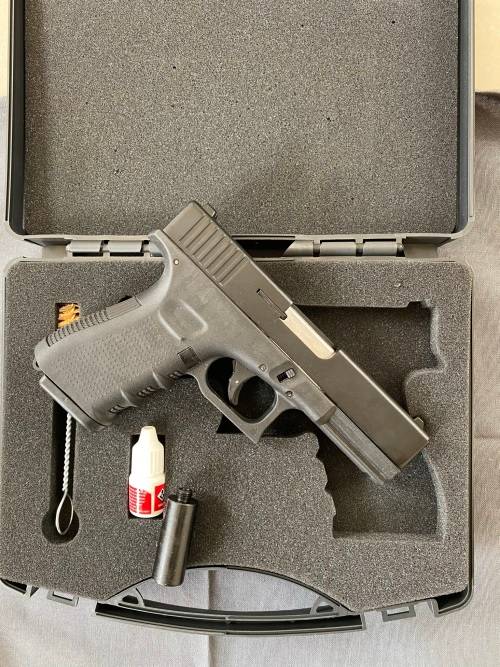 Retay Glock 19 Blank Gun / Pepper Pistol for self defence