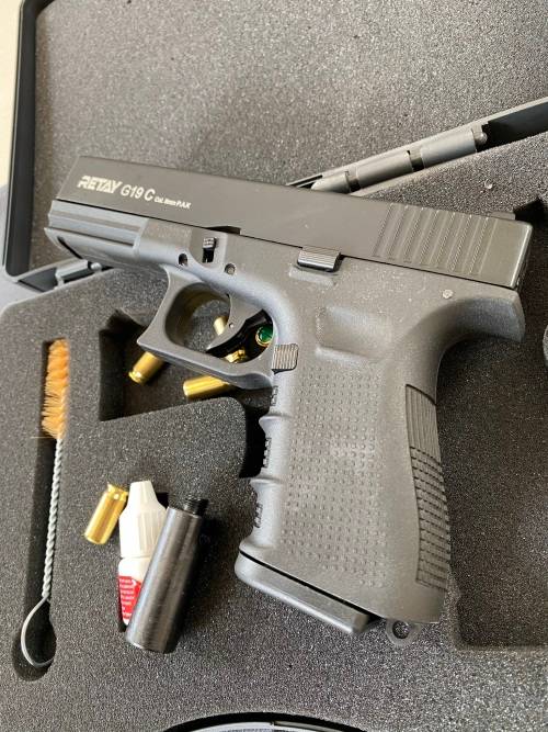 Retay Glock 19 Blank Gun / Pepper Pistol for self defence