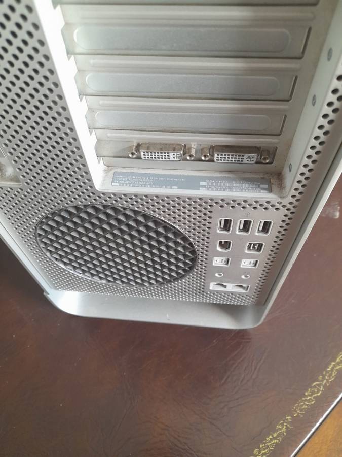Mac Pro (Ram: 8gb CPU: xeon 5130 x2 (2.0qx) GPU: 7300GT)
