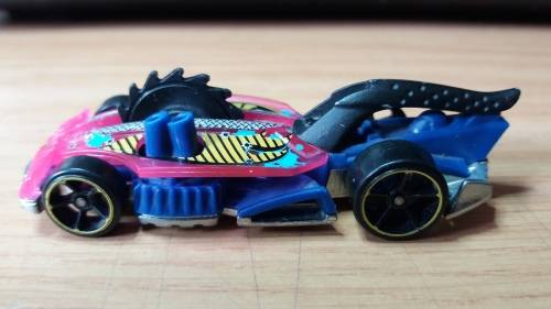 Hotwheels: Buzzerk (2013 Attack Pack 5-Pack)