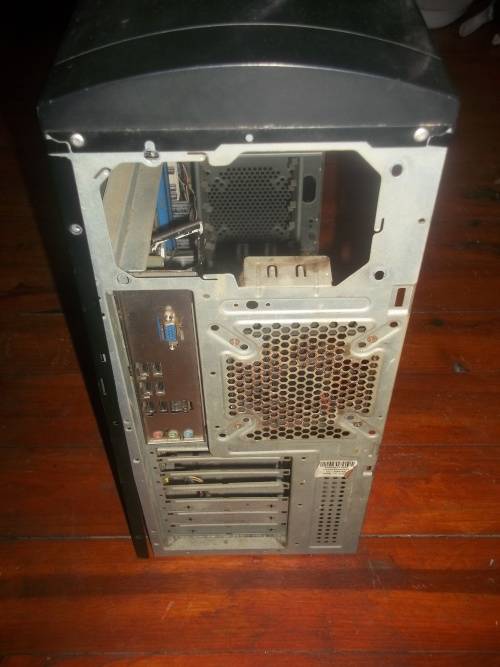 Desktop PC Case - Full Tower ATX / Chassis - As per Pics - Crazy R1 Start