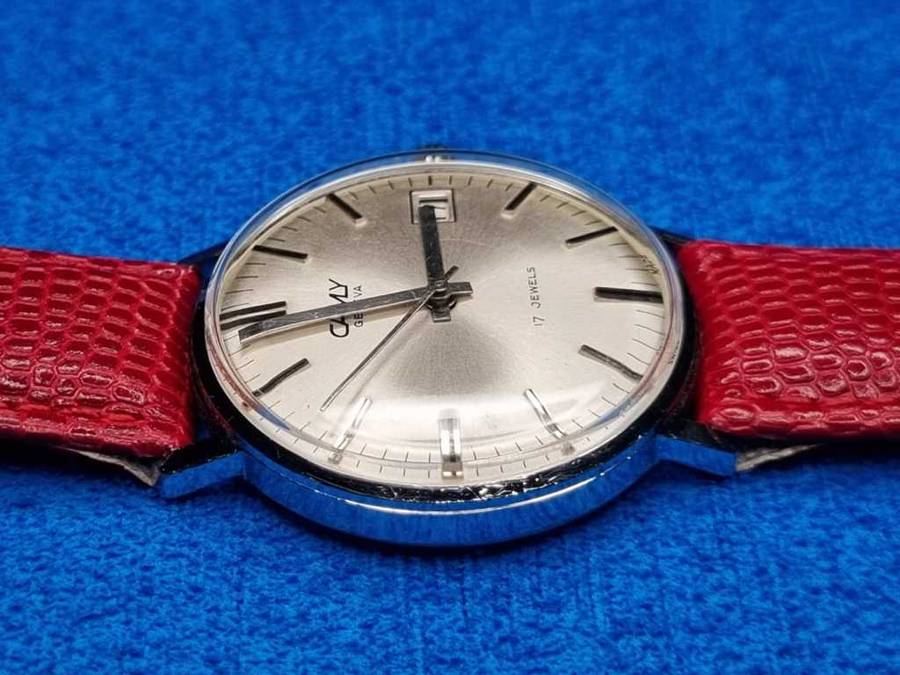 Vintage Swiss Camy (Serviced)