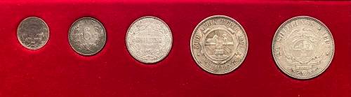 Very Collectable ZAR 1897 Set (5 coins, Tickey to Half-Crown)