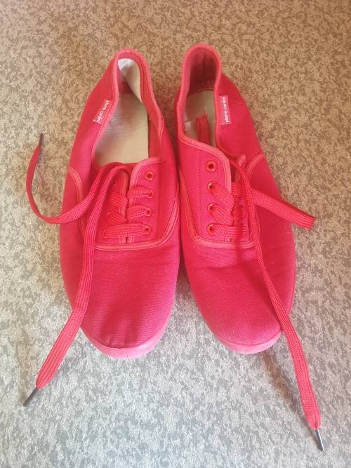 Size 8 Pierre Cardin Shoes